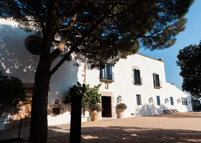 El Far Hotel Restaurant